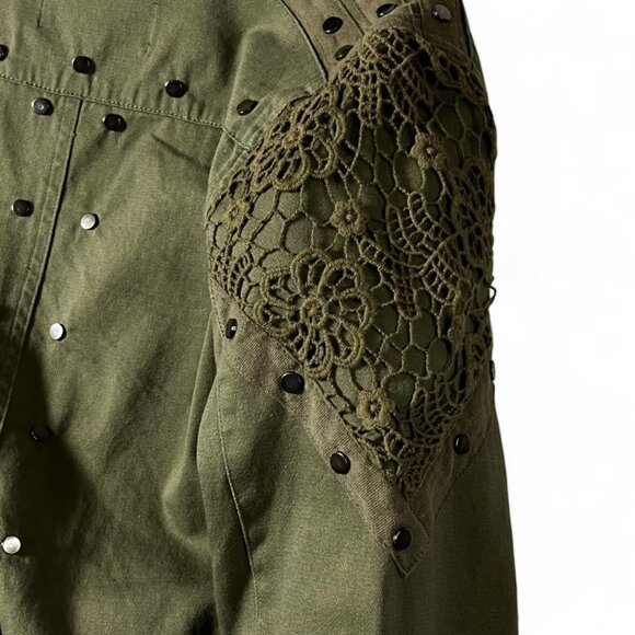 BKE Canvas Jacket Khaki Green Crochet Applique Sudded Snap Zip Front Long Sleeve - Picture 6 of 15